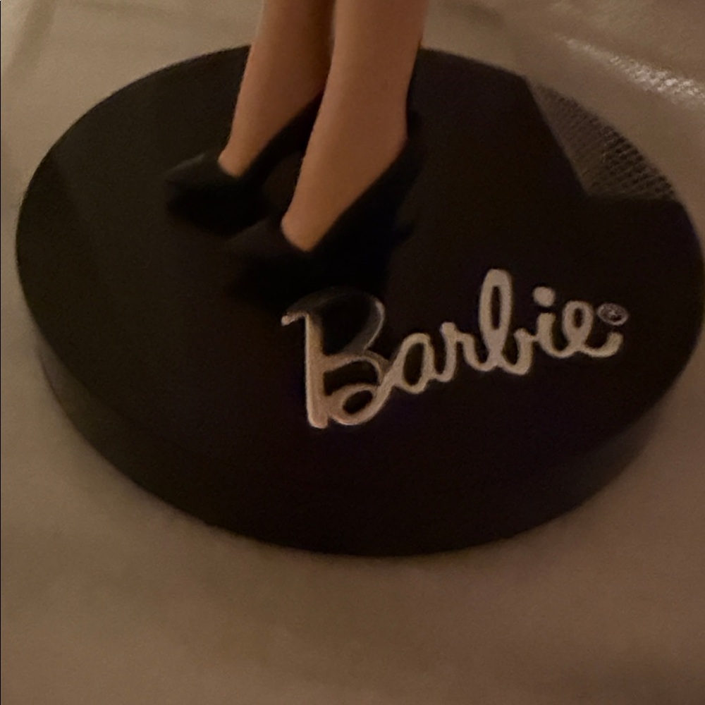 BOB MACKIE DIAMOND DAZZEL BARBIE - Picture 4 of 4